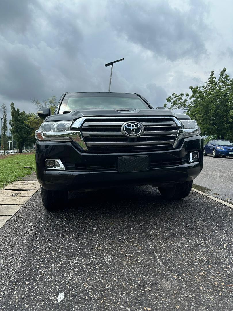 Bulletproof Land Cruiser secure transport in Abuja