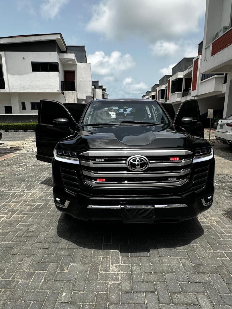 Land Cruiser executive SUV rental in Abuja
